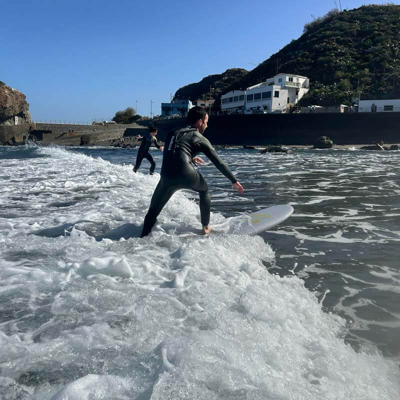 escuela-de-surf-en-tenerife-04